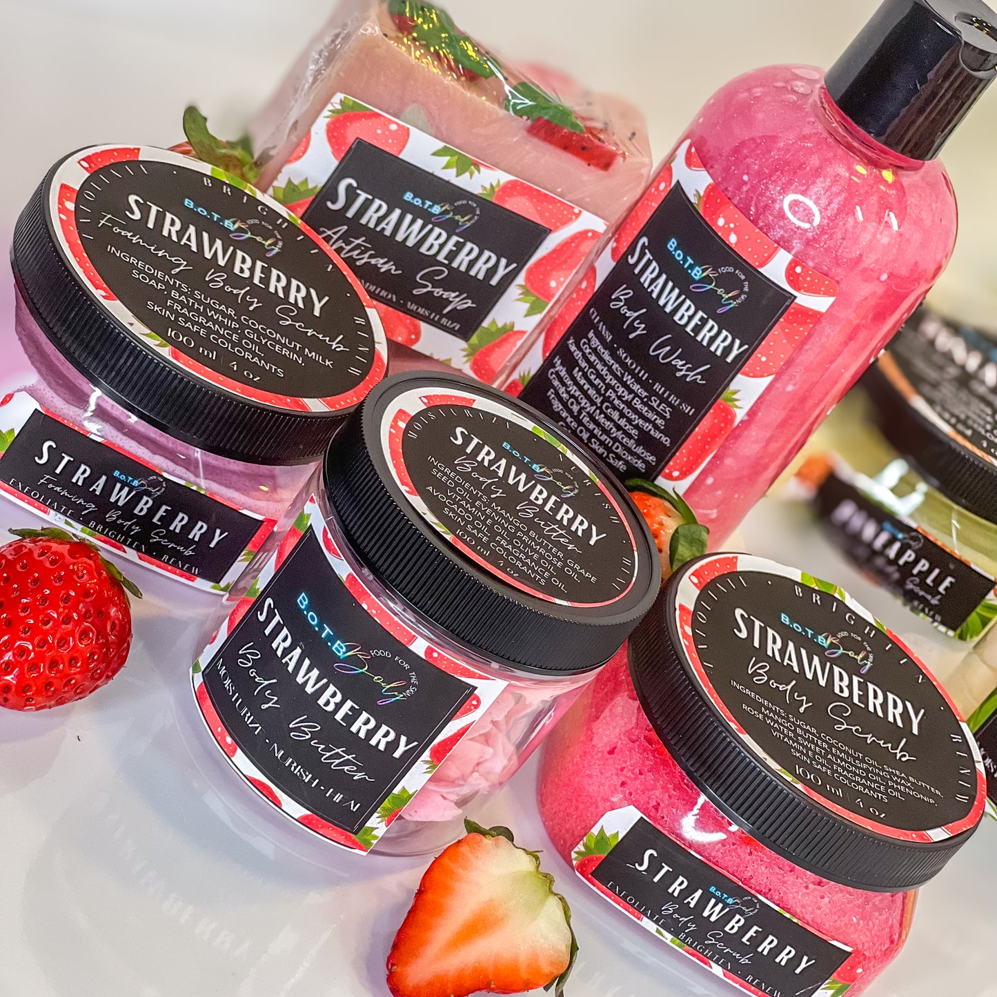 STRAWBERRY BODY LOTION
